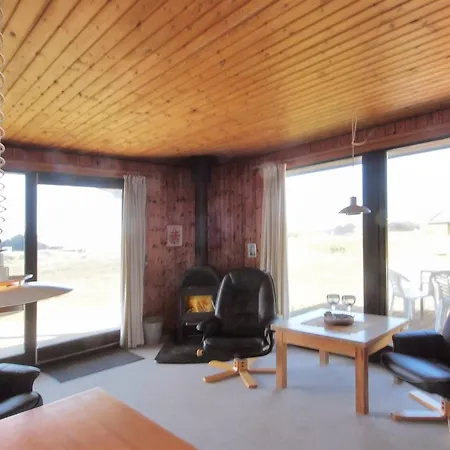 Vakantiehuis Alka - From The Sea By Interhome